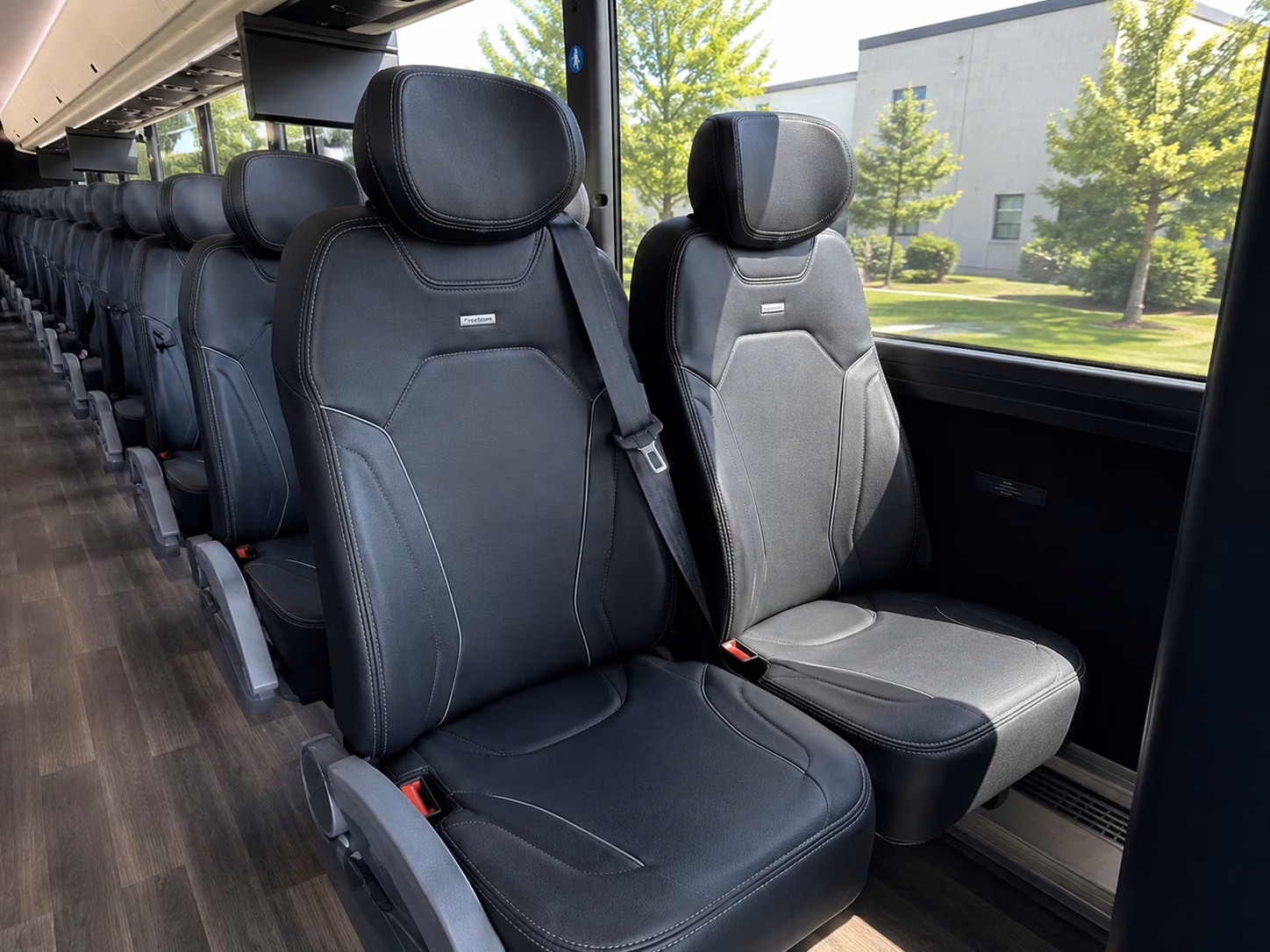 compare bus rental pricing in lakewood online upfront and in minutes