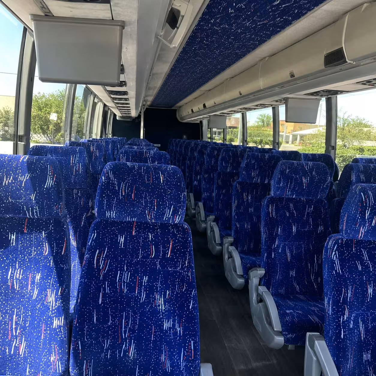 employee shuttle services in lakewood
