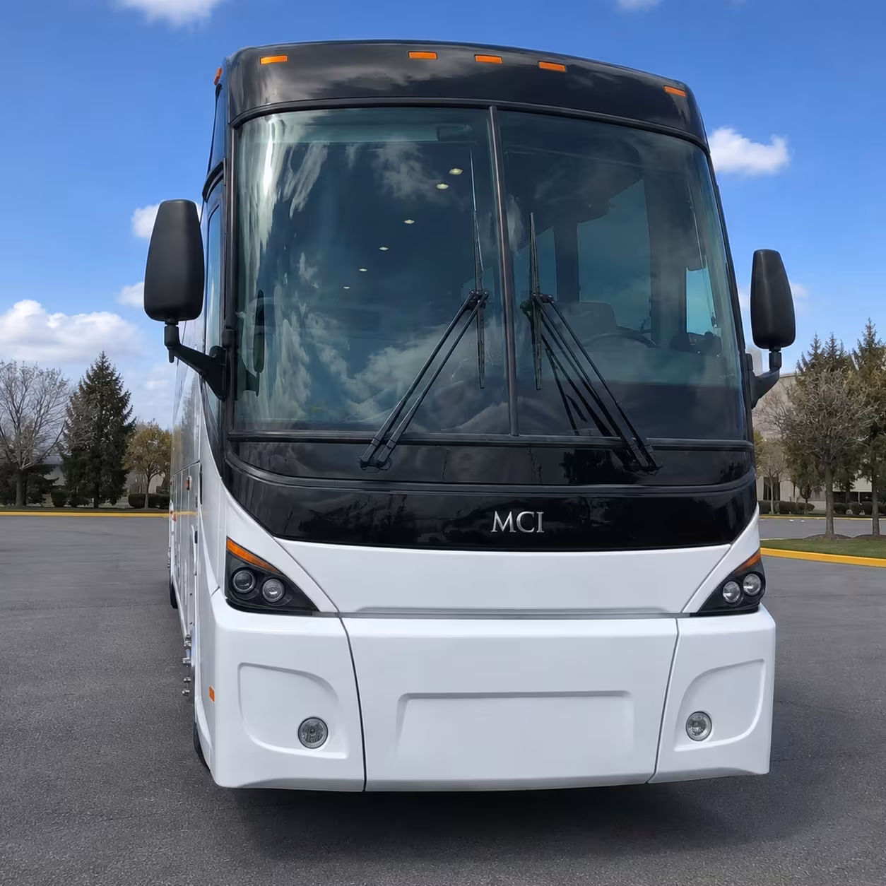 lakewood hotel pickups with group airport minibus rentals