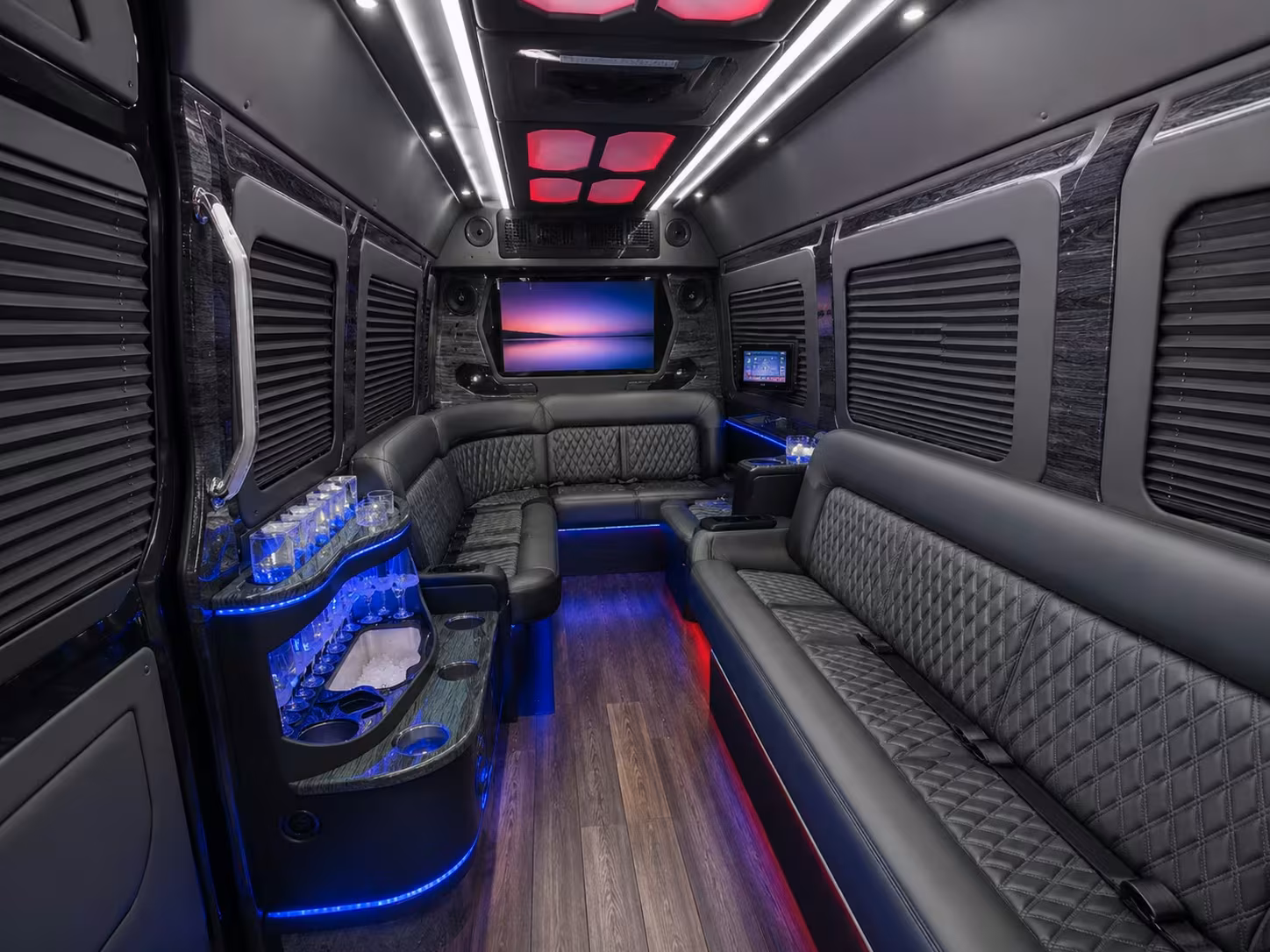 multi day bus tour transportation from lakewood colorado