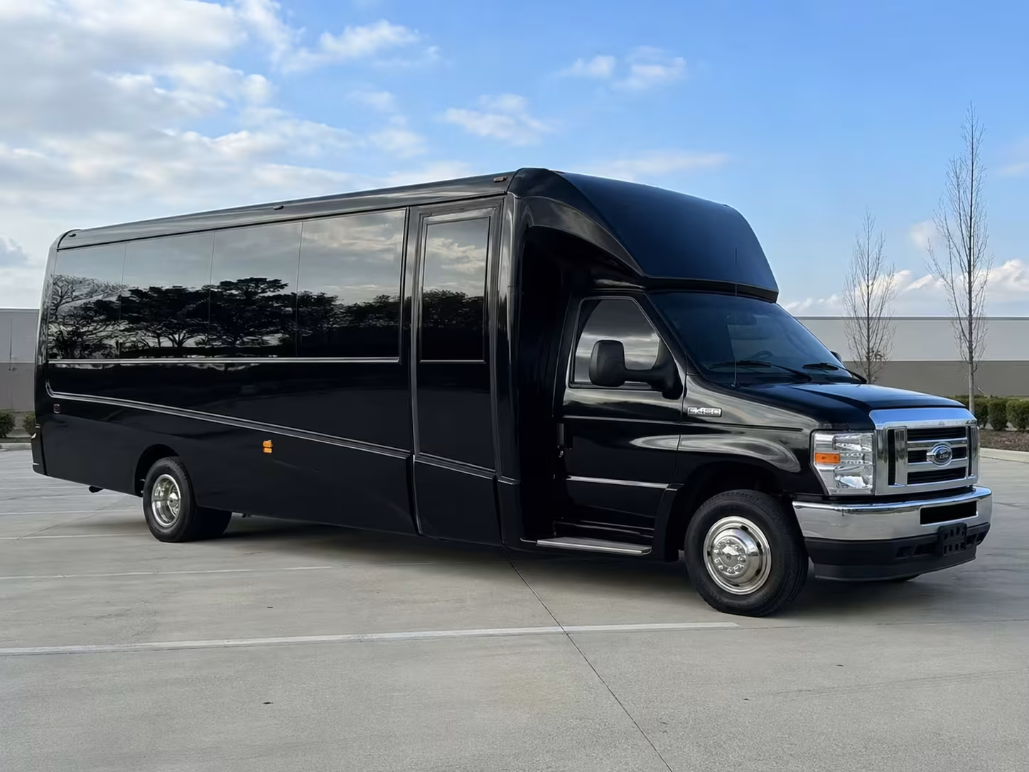 school field trip bus rentals in lakewood